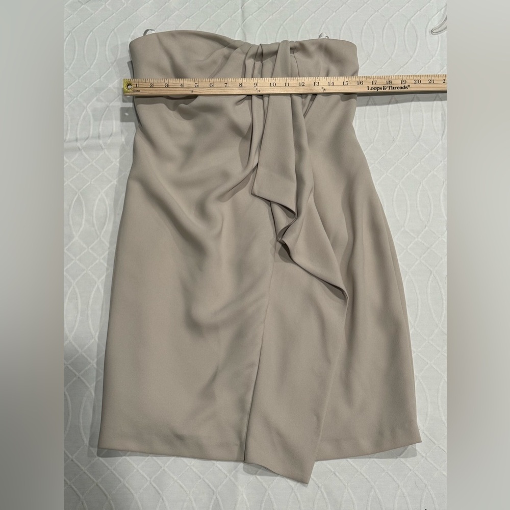 Maggie London Strapless Dress NWT Size 8 - Picture 3 of 11